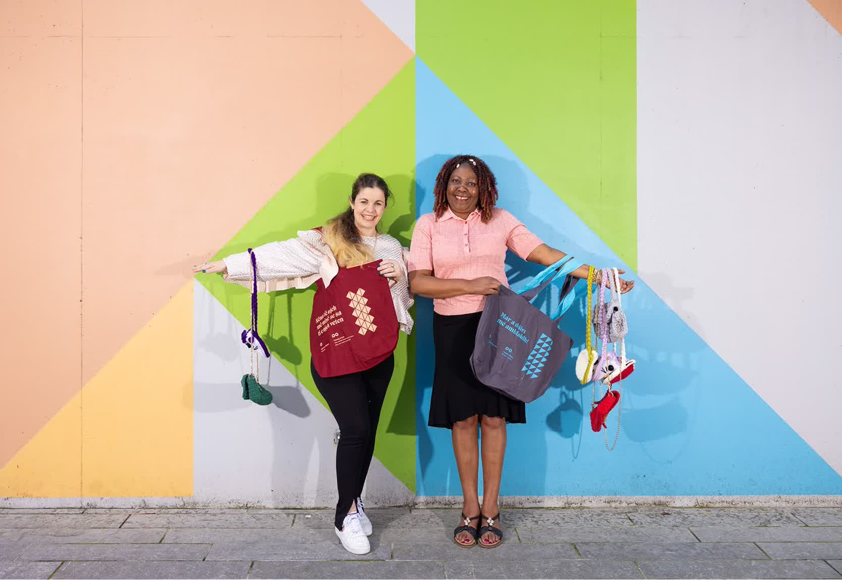 saoirse_ethnic_hands